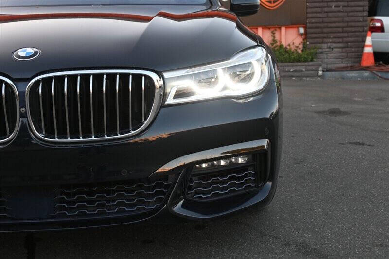 2018 BMW 7 Series 750i