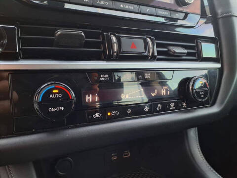 2022 Nissan Pathfinder S