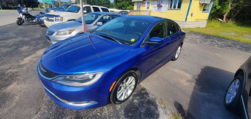 2015 Chrysler 200 Limited photo 7