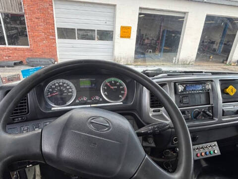 2011 Hino 268A