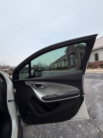 2013 Chevrolet Volt Premium
