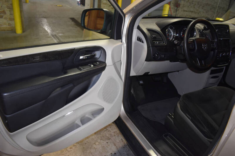 2015 Dodge Grand Caravan SE