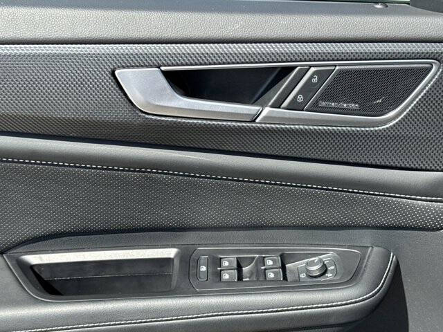 2024 Volkswagen Atlas Cross Sport SEL Premium R-Line 4Motion