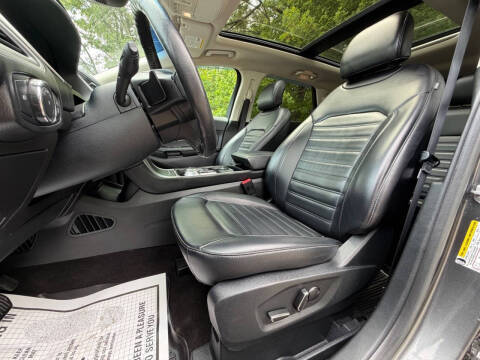 2019 Ford Edge SEL