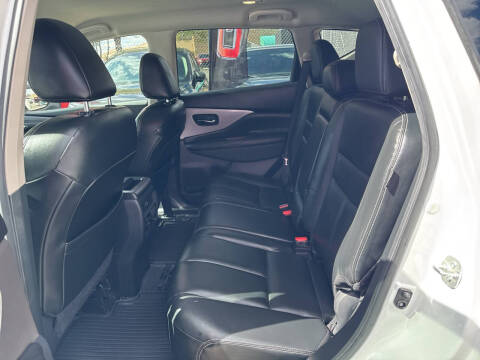 2023 Nissan Murano SV