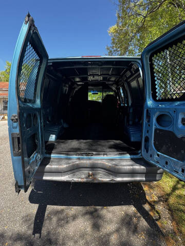2006 Ford E-Series E-350 SD