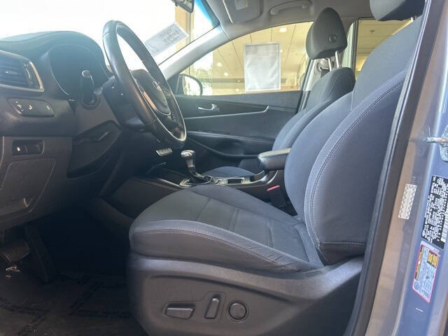 2019 Kia Sorento S V6