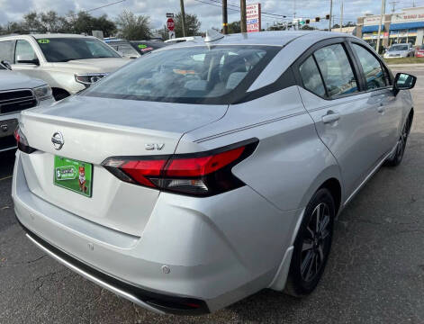 2020 Nissan Versa SV
