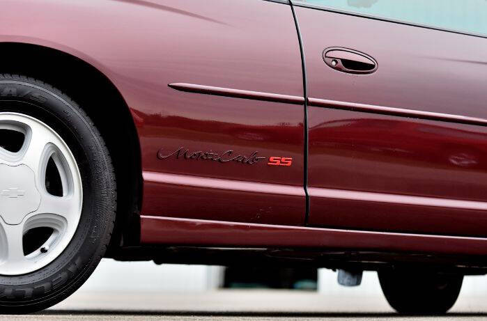 2001 Chevrolet Monte Carlo SS