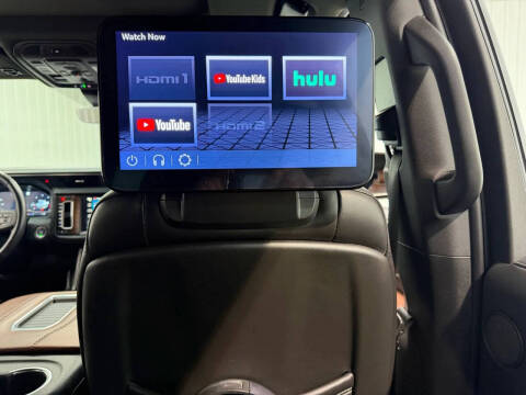 2023 GMC Yukon XL Denali Ultimate