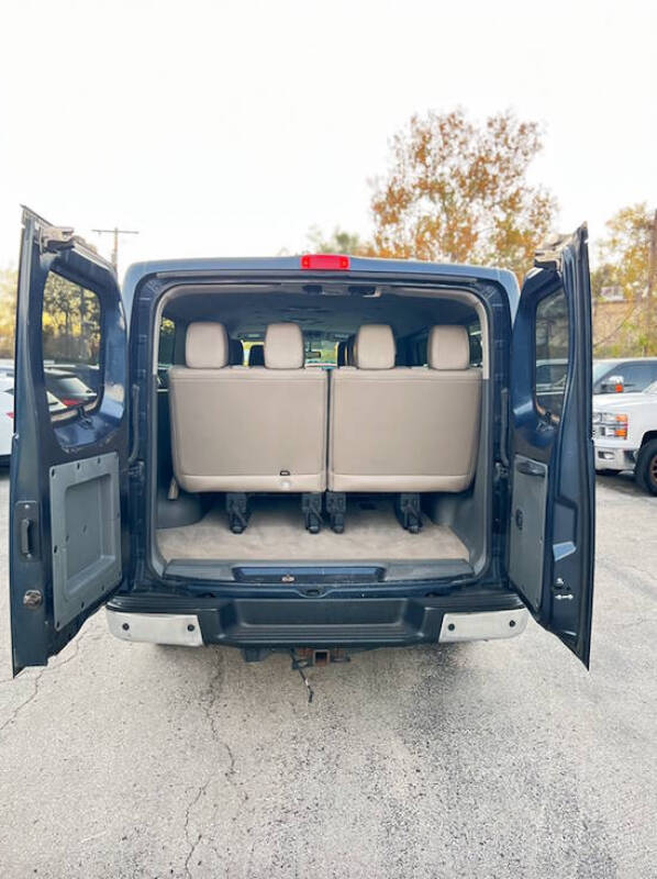 2016 Nissan NV 3500 HD SL