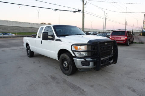 2014 Ford F-250 Super Duty for sale at Universal Credit in Houston TX