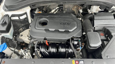 2019 Hyundai Santa Fe SE 2.4L