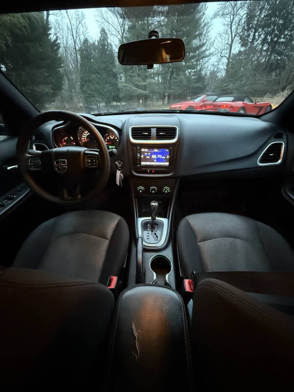 2014 Dodge Avenger SE