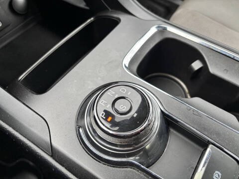 2017 Ford Fusion V6 Sport