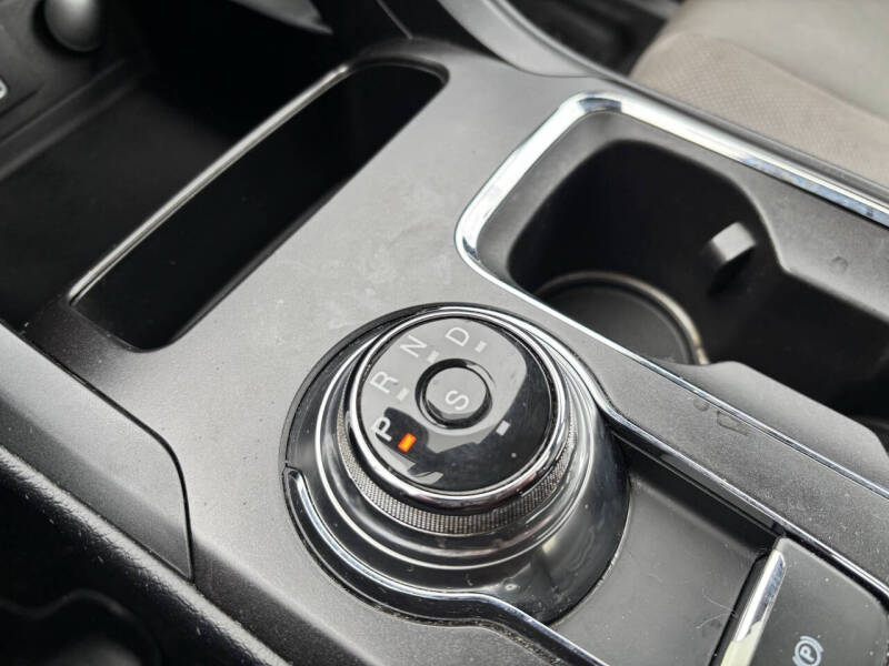 2017 Ford Fusion V6 Sport