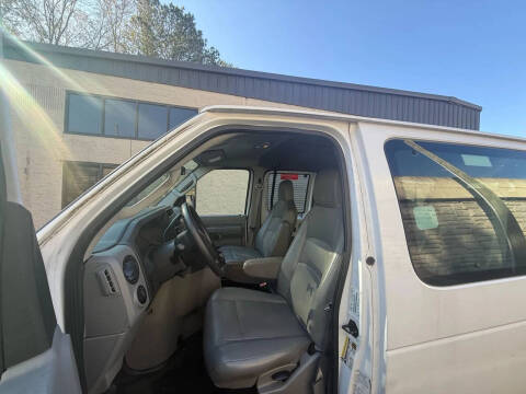 2014 Ford E-Series E-150