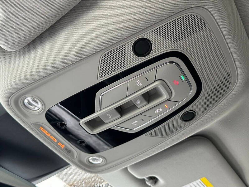 2024 Audi Q8 e-tron quattro Premium Plus