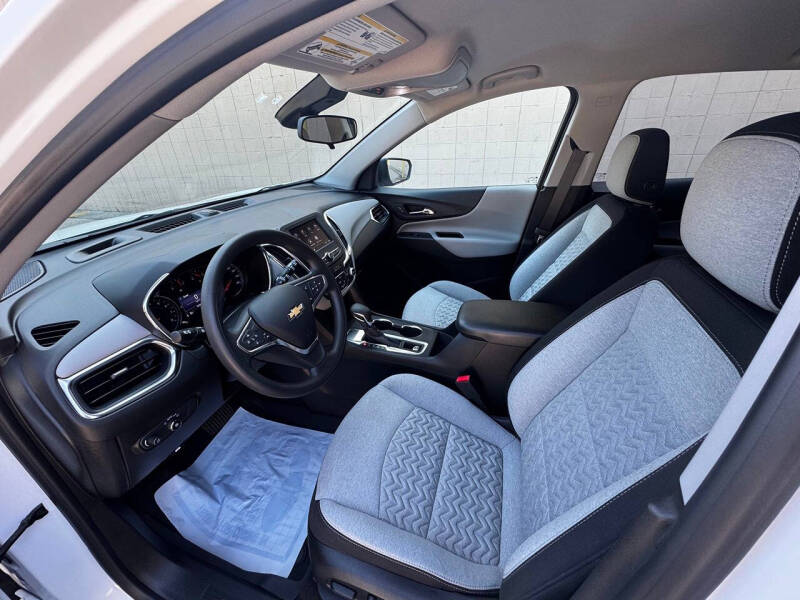 2022 Chevrolet Equinox LS