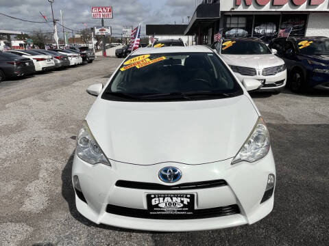 2014 Toyota Prius c One