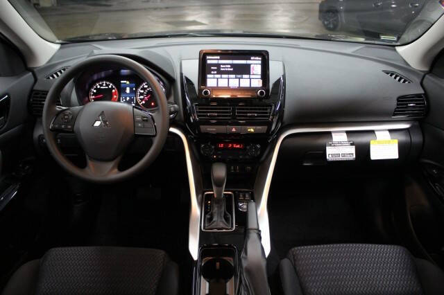2026 Mitsubishi Eclipse Cross LE
