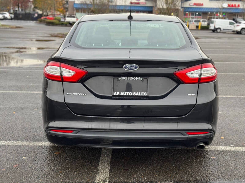 2014 Ford Fusion SE