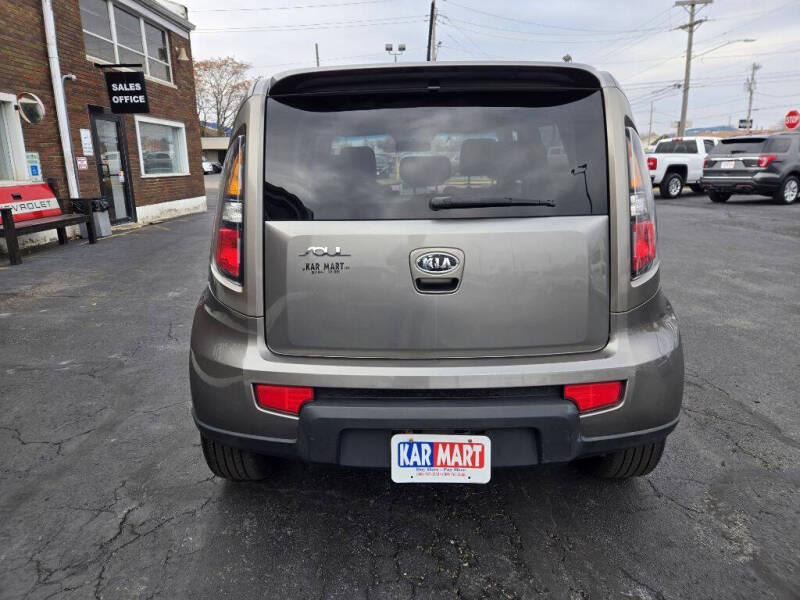 2010 Kia Soul +
