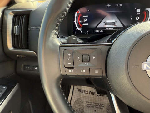 2025 Nissan Pathfinder Platinum