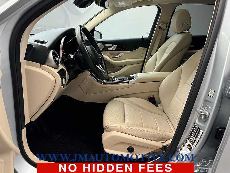 2021 Mercedes-Benz GLC GLC 300 4MATIC