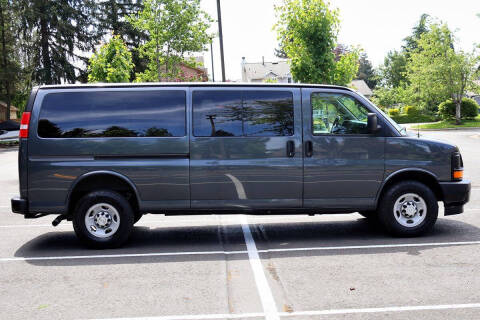 2017 Chevrolet Express 3500