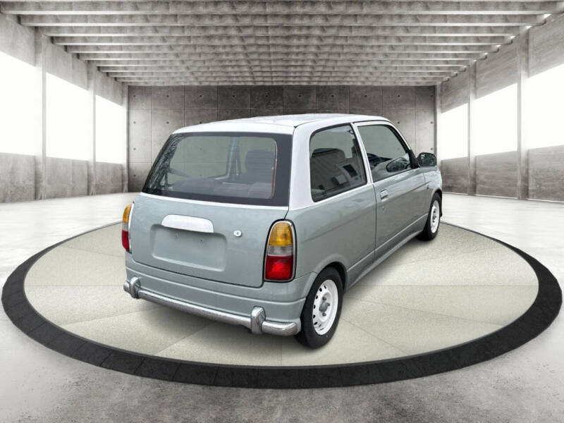 2000 Daihatsu Mira