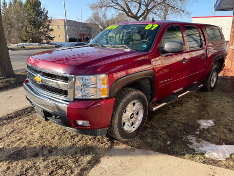 2007 Chevrolet Silverado 1500 for sale at Square Business Automotive in Milwaukee WI