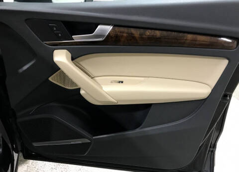 2018 Audi Q5 2.0T quattro Premium Plus