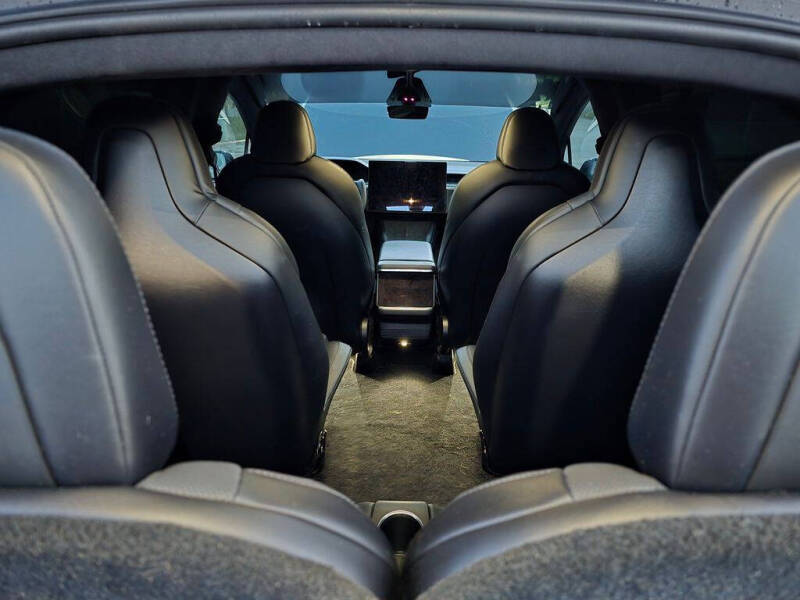 2022 Tesla Model X Plaid