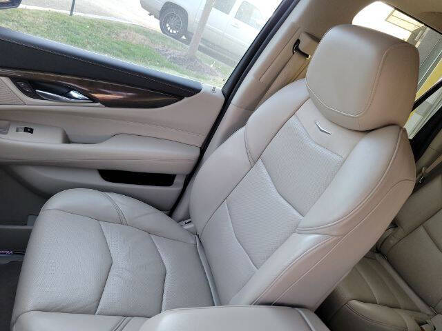 2018 Cadillac Escalade Luxury