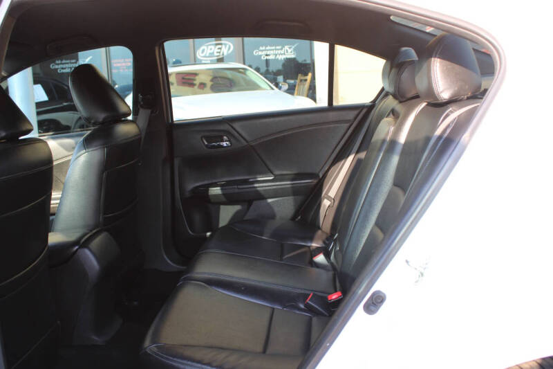 2017 Honda Accord Sport w/Honda Sensing