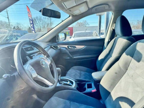 2016 Nissan Rogue SV