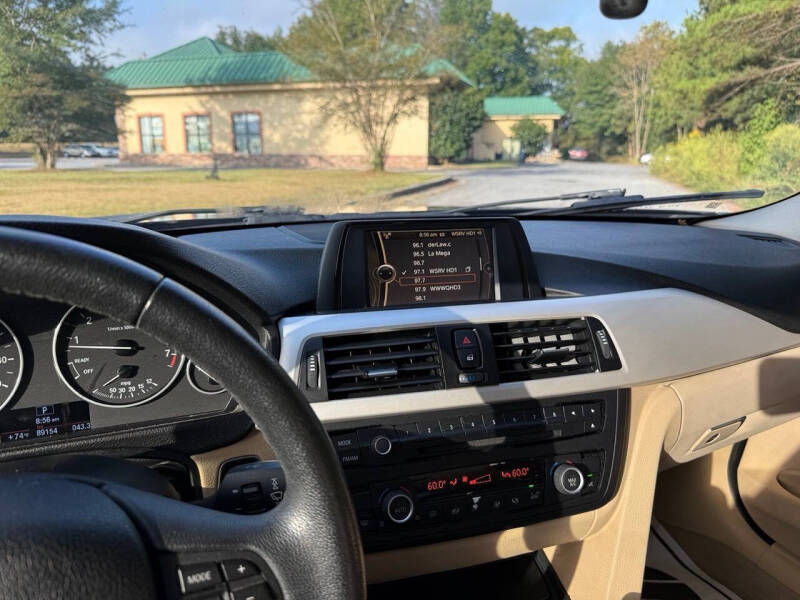 2014 BMW 3 Series 320i