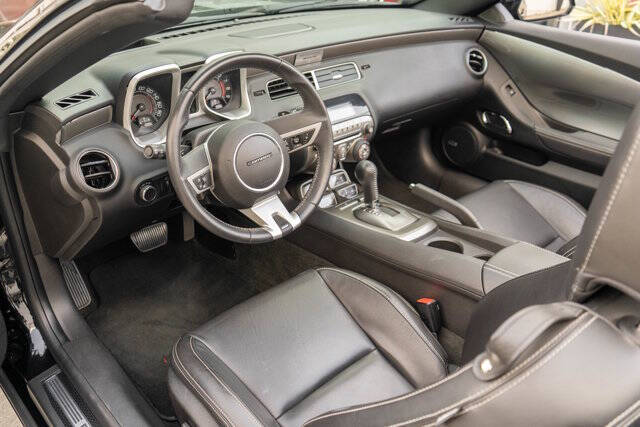 2011 Chevrolet Camaro 18