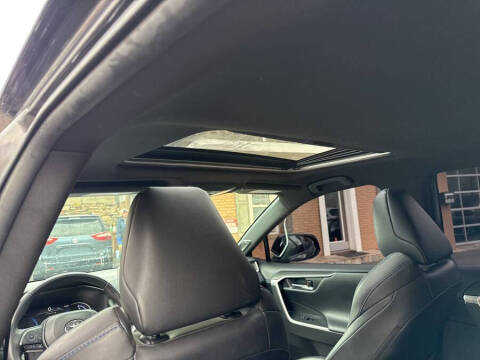 2020 Toyota RAV4 Hybrid XSE