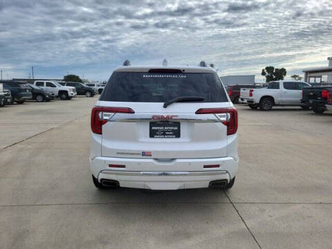 2023 GMC Acadia Denali