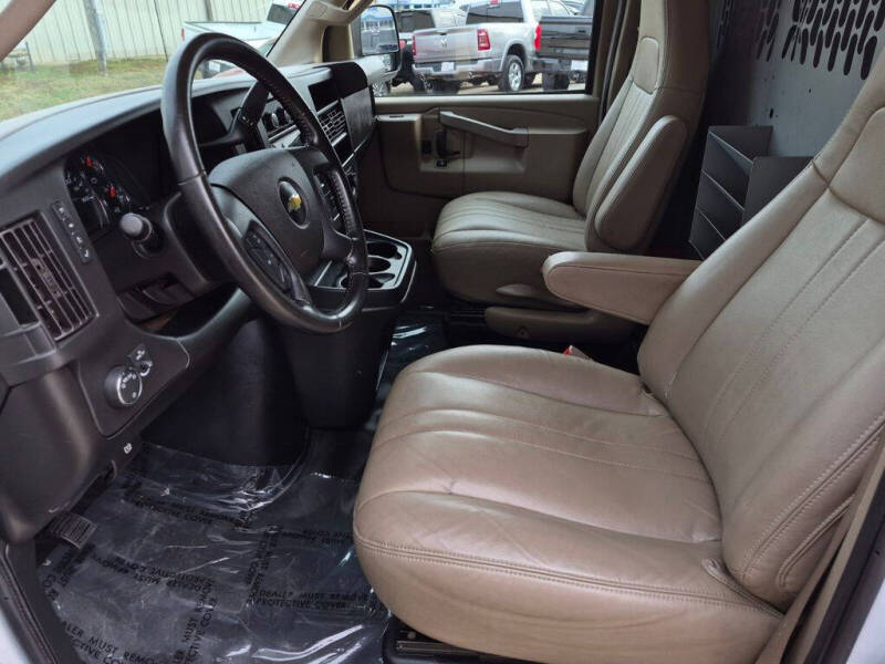 2020 Chevrolet Express 3500