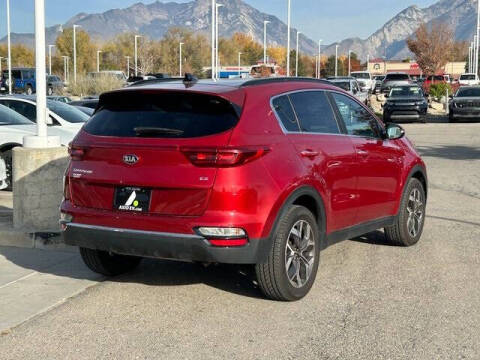 2022 Kia Sportage EX