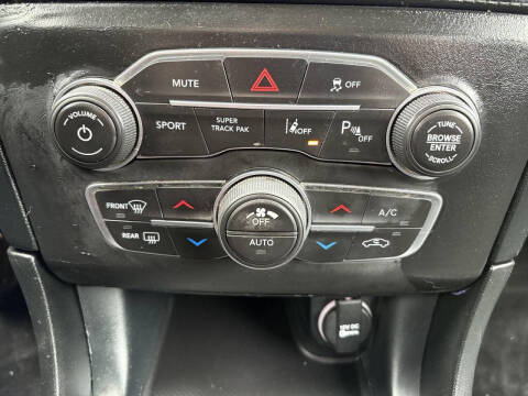 2019 Dodge Charger R/T