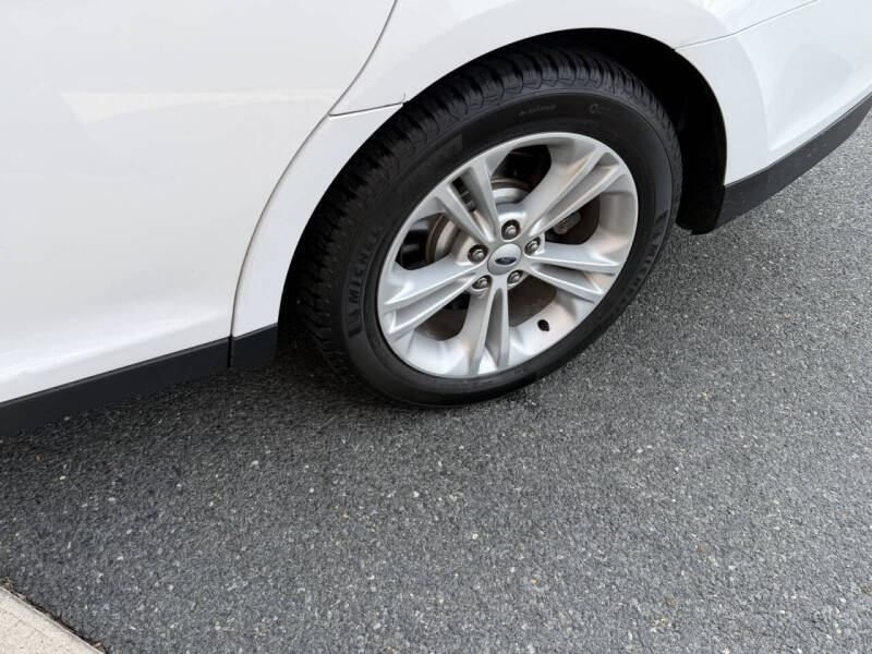 2018 Ford Taurus SEL