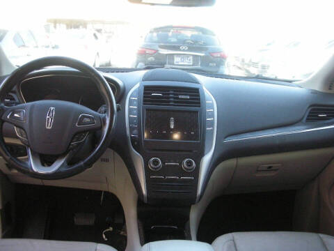 2017 Lincoln MKC Reserve