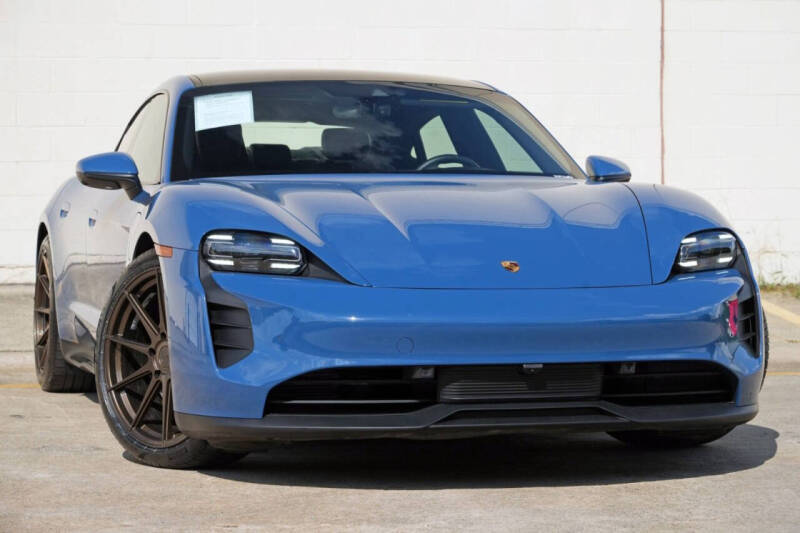 2023 Porsche Taycan