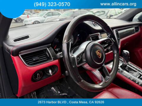 2016 Porsche Macan S