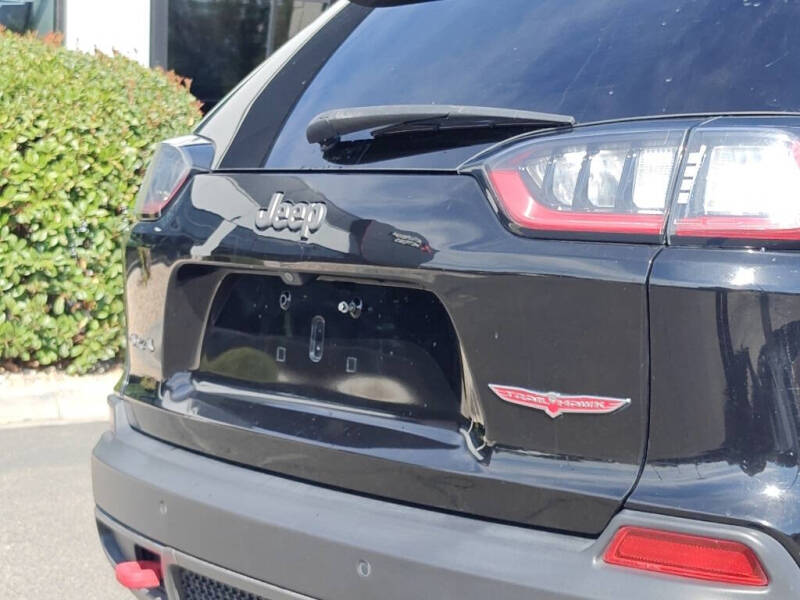 2020 Jeep Cherokee Trailhawk