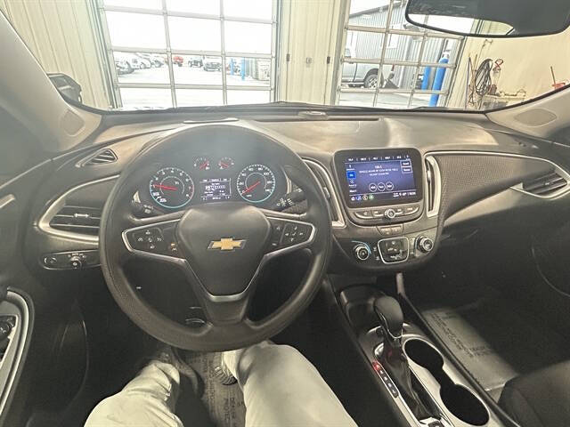 2024 Chevrolet Malibu LS